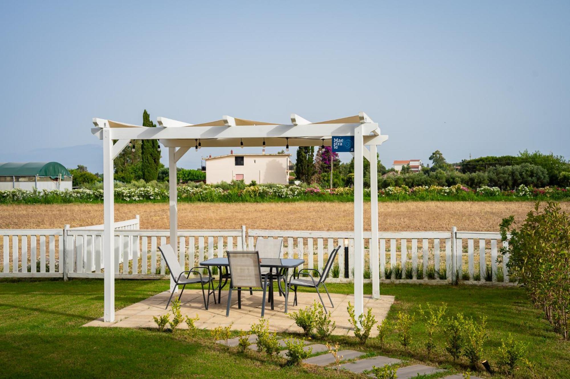Villa Zefiro Suites & Events Battipaglia Exteriör bild
